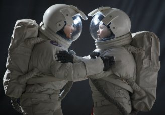 09ROUNDUPA2-jumbo[1]